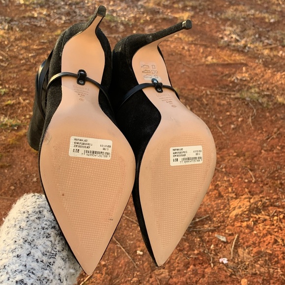 Schutz
Maryana Lace Cow Suede Boot - Picture 11 of 16